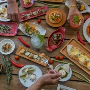 TAPAS Y PINCHOS